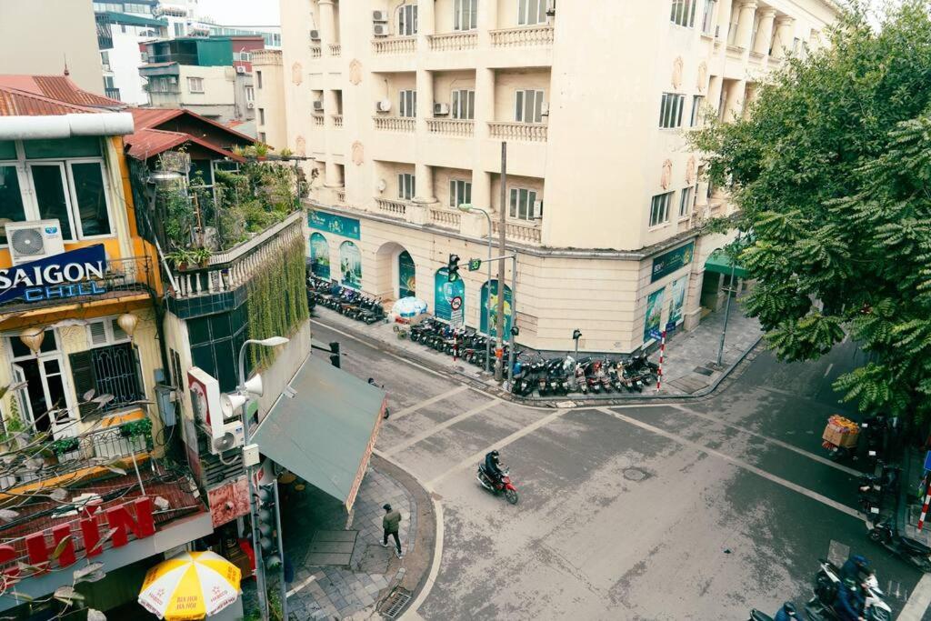 Căn hộ Hione